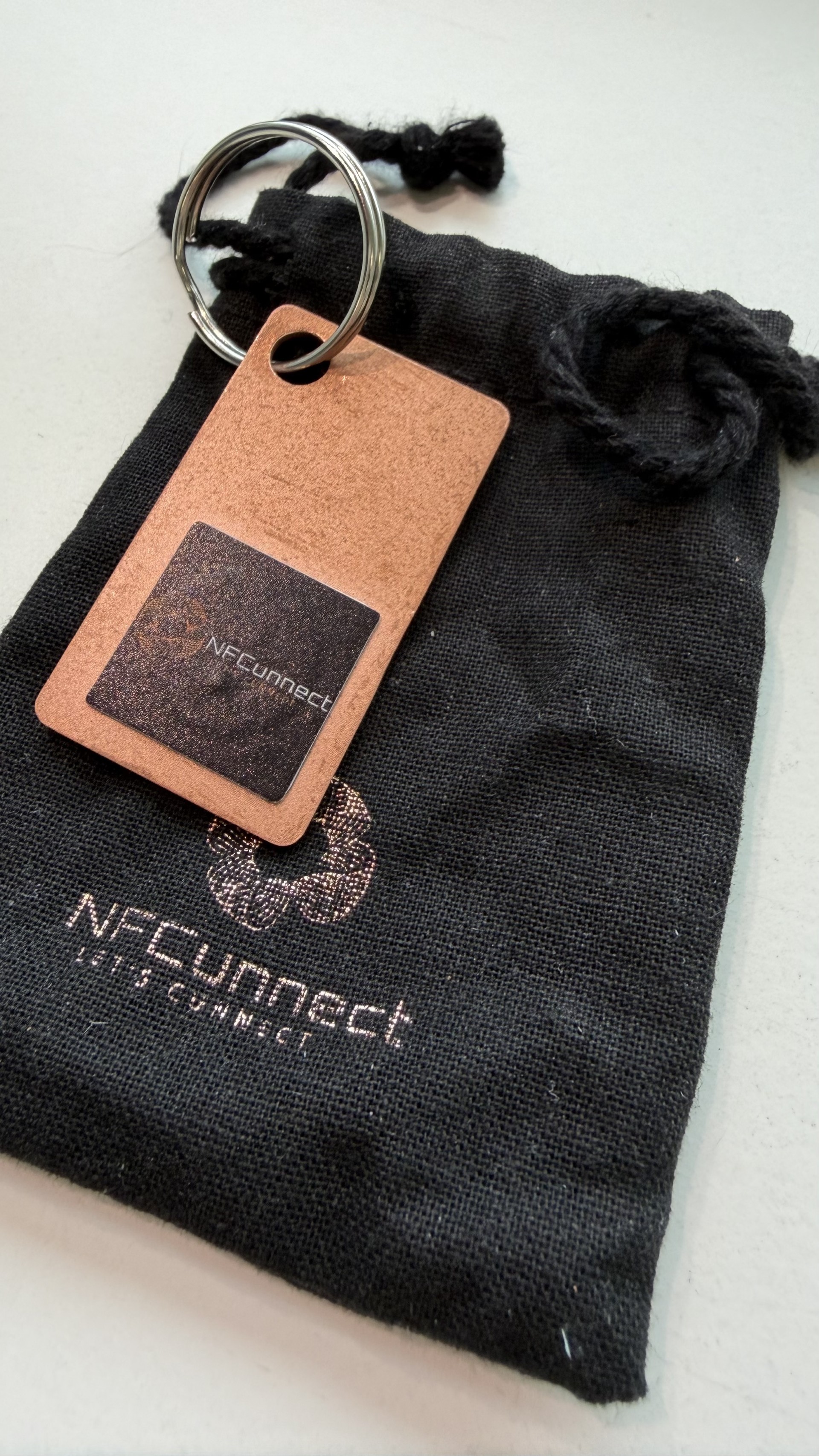 Anhänger auf dem NFCunnect-Stoffbeutel